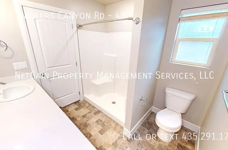 173 E Fiddlers Canyon Rd #48 — Photo 17
