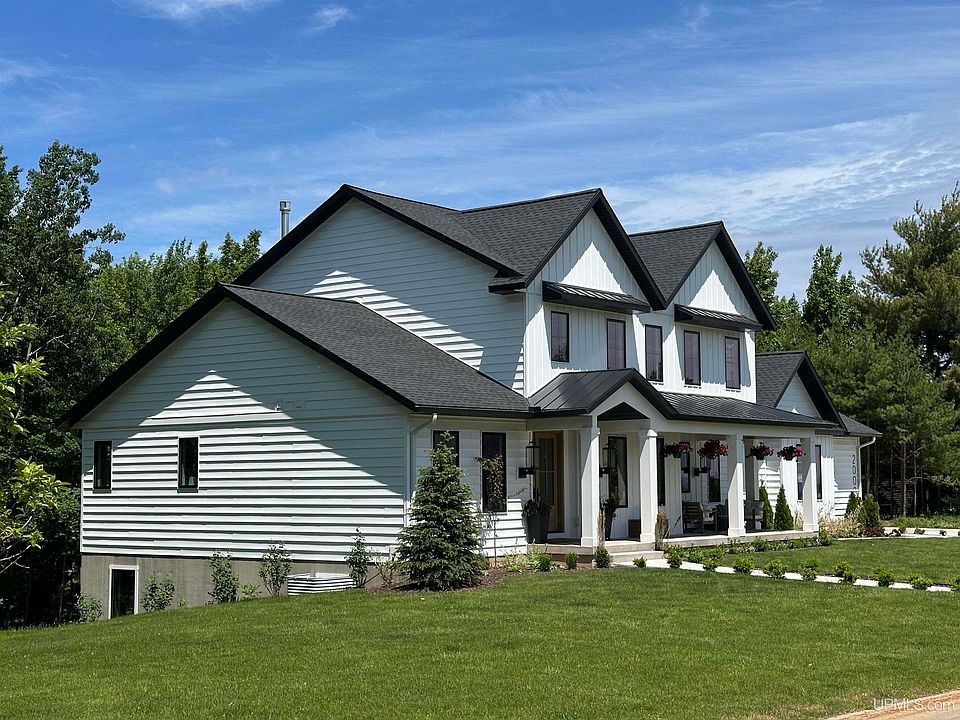 1st image of 2002 Maple Ridge Dr