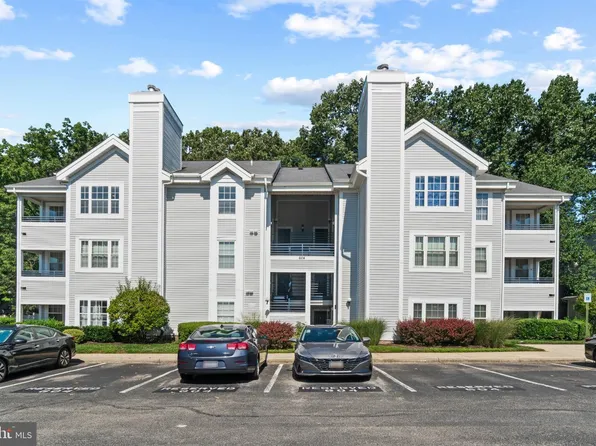 604 Moonglow Rd APT 304, Odenton, MD 21113