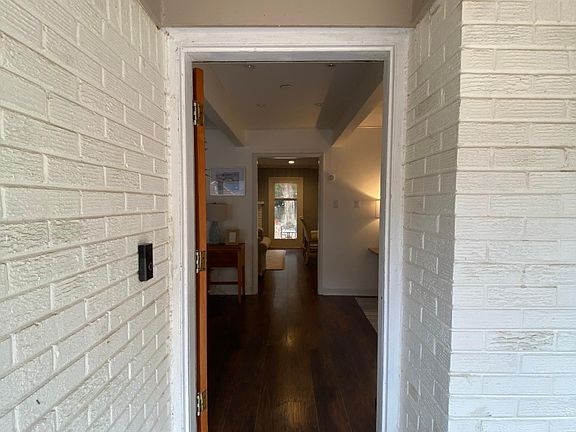 2nd image of 5143 Tarrytown Dr