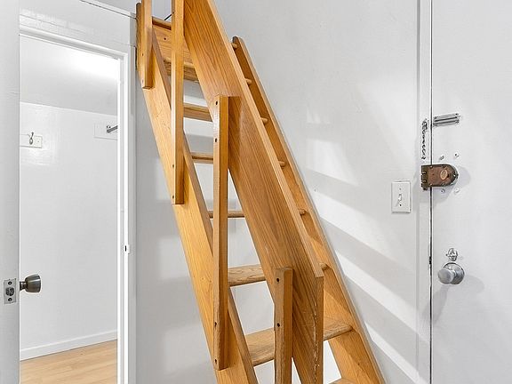 5th image of 350 E 62nd St APT 4H