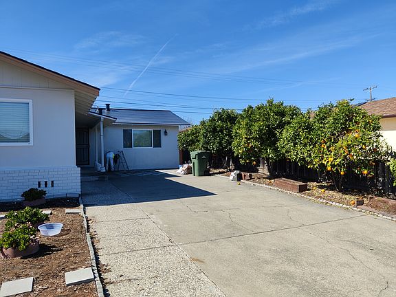 Long drive way for parking