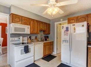 2604 S College St, Springfield, IL 62704