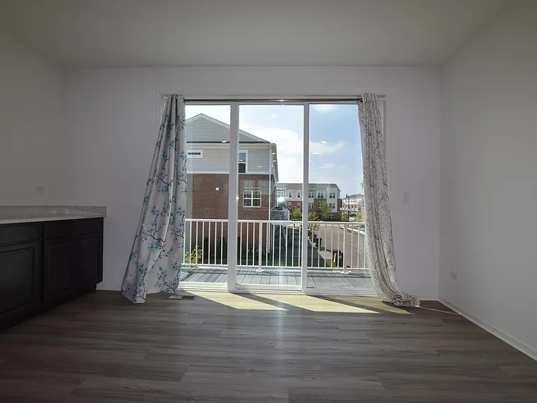 2945 Showplace Dr — Photo 25