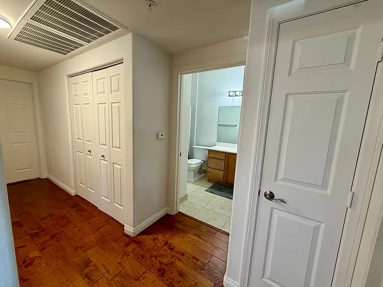 2291 W Horizon Ridge Pkwy #1101 — Photo 7