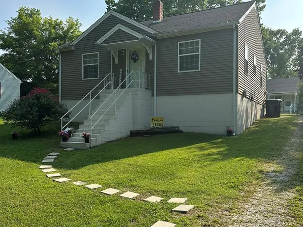 253 Turpin St, Danville, VA 24541