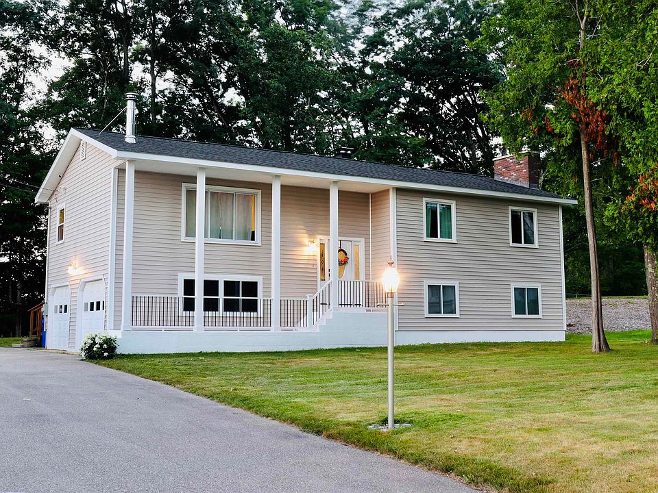1st image of 135 Greenwood Court