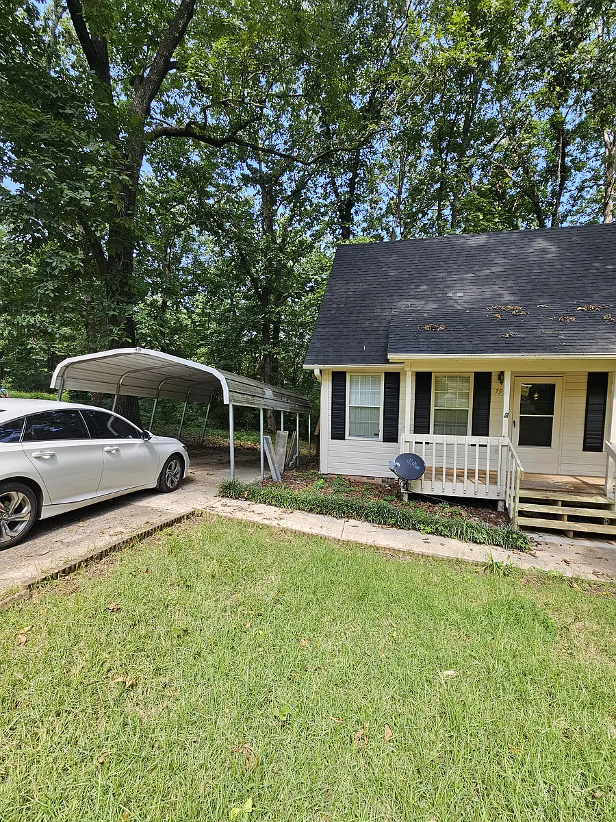 Building Photo - 759 Ridgewood Dr