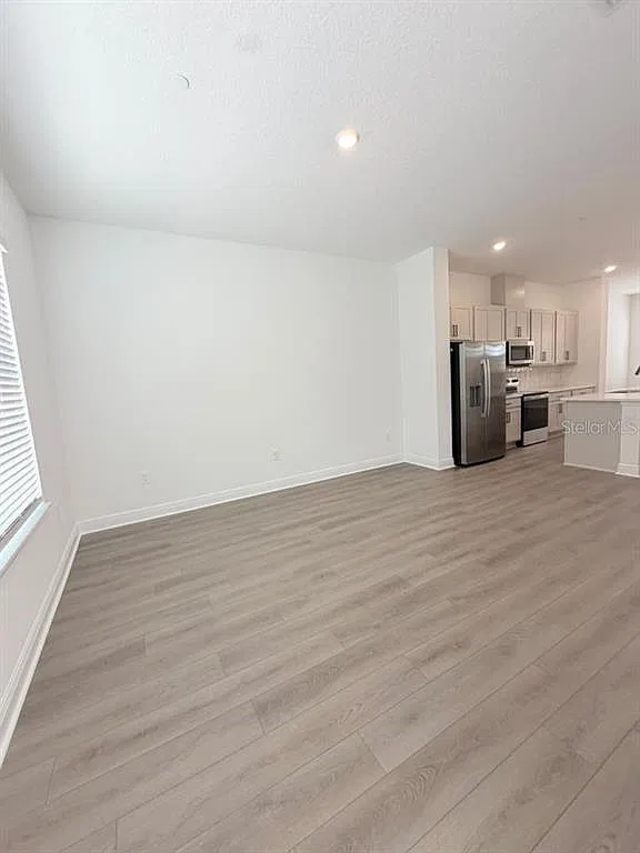 3 bed, 2.5 bath, 1699 sqft, $3,500 — Photo 4
