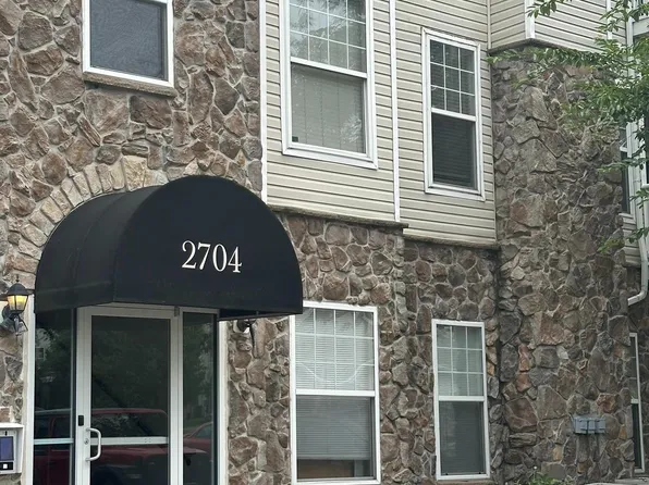 2704 Gresham Way Unit 303, Windsor Mill, MD 21244