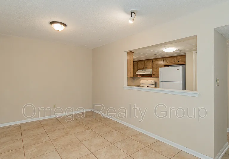 2364 Grayson Valley Cir — Photo 15