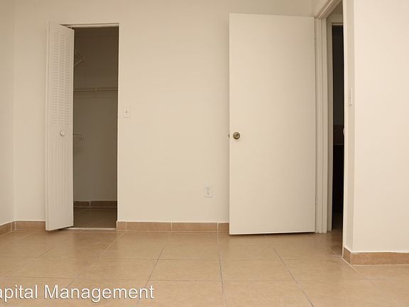2nd image of 1227 SW 46th Ave #3093