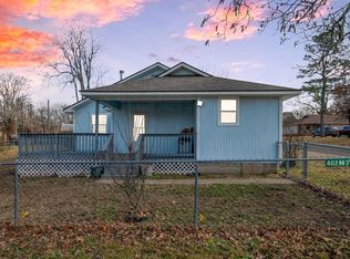 402 N 3rd St, Jay, OK 74346