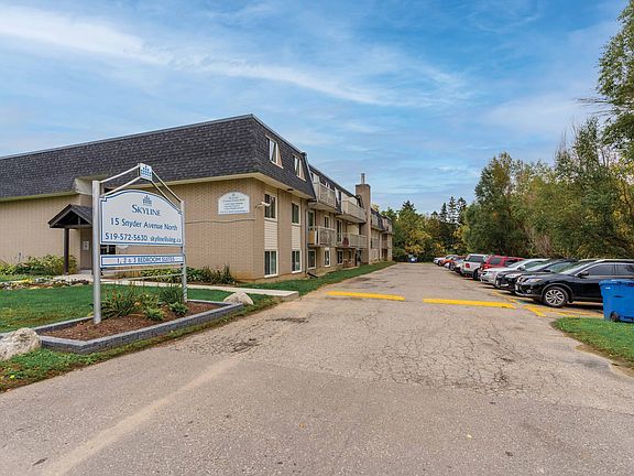 4th image of 15 Snyder Ave N #3-Bedroom