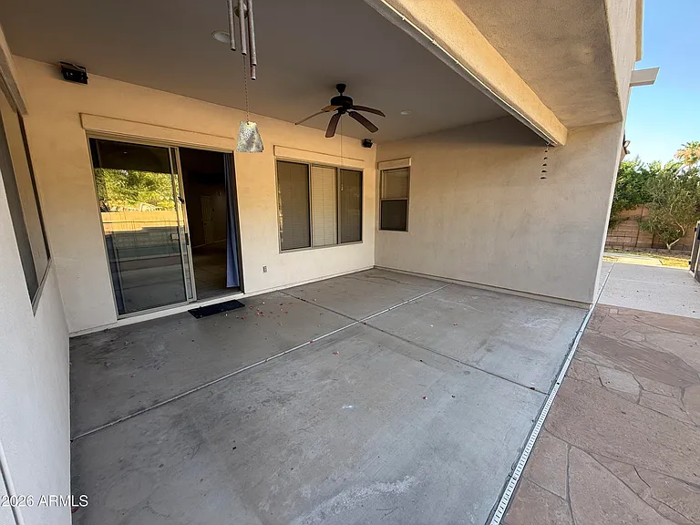 101 S Presidio Dr — Photo 25