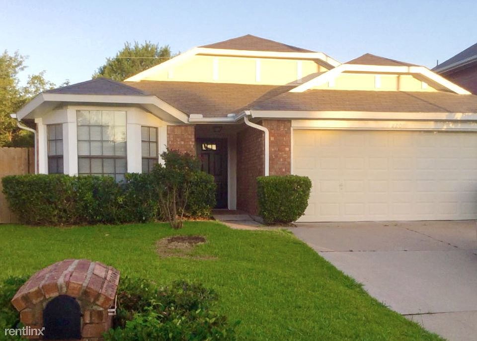 90900601_2200 Woodland Oaks Dr_Arlington_TX_2016_1