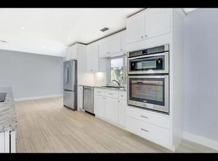 217 W Riverside Dr, Jupiter, FL 33469