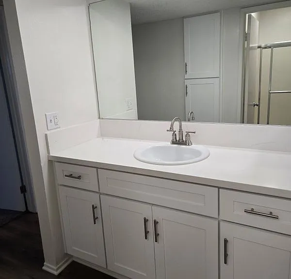 3821 Franklin Ave #1 — Photo 15