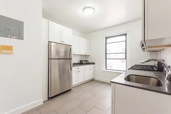 Rented by Modern Spaces | media 1