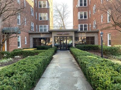 625 Gramatan Avenue #2B, Mount Vernon, NY, 10552