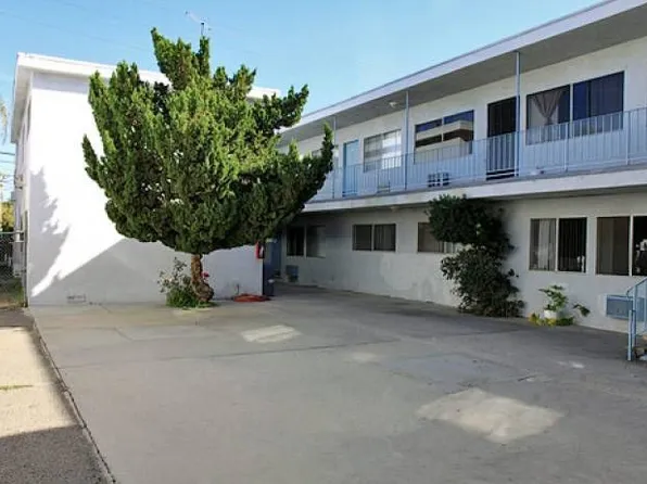 6623 Whitley Ter, Los Angeles, CA 90068