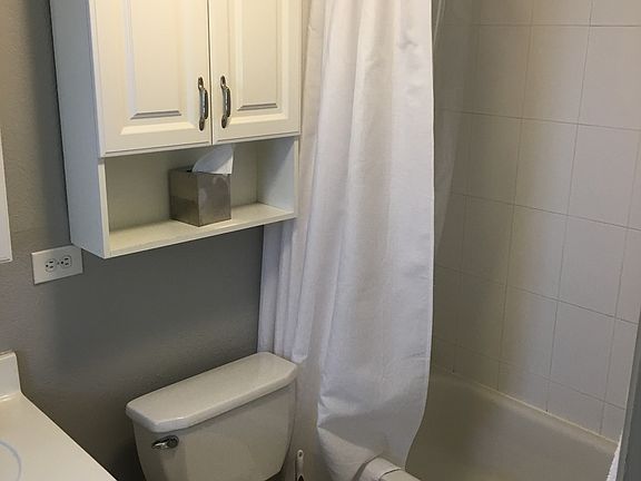 3rd image of 8550 SW 109th Ave #5-223