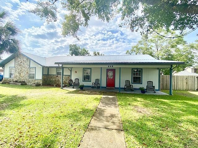 1st image of 113 Meadow Woods Ln