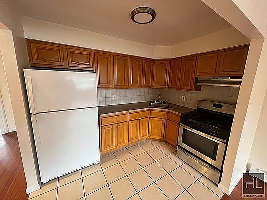 1st image of 6676 69th St #2