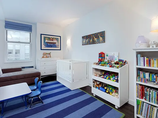 Sold by Sotheby's International Realty | media 13