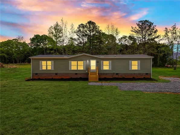 2047 Flat Rock Rd, Starr, SC 29684