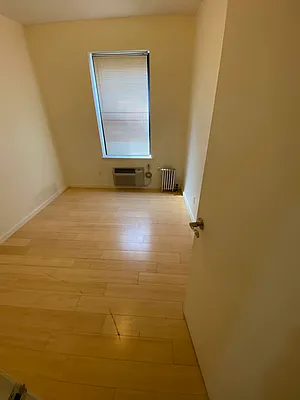 Rented by Level Group | media 34