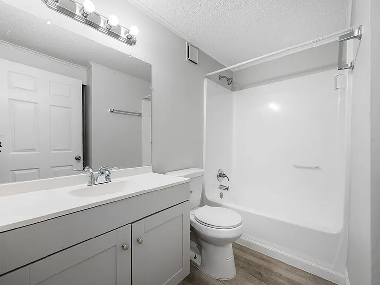 Apollo Beach Villas — Photo 8