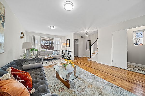 1st image of 5313 Avenue H #1