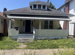 828 9th St W, Huntington, WV 25704