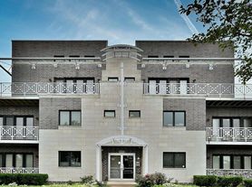 2521 N 76th Ave, Elmwood Park, IL