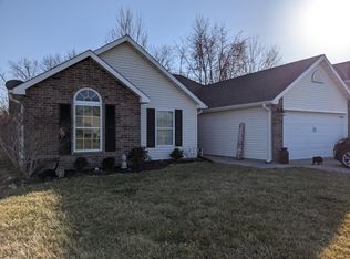 1516 Stoneybrooke Dr, Warrensburg, MO 64093