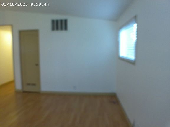 2nd image of 6225 SE Alder Pl