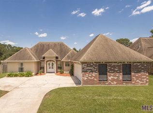 32872 Fox Run Dr, Walker, LA 70785