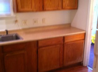 410 N 29th St, Kansas City, KS 66102