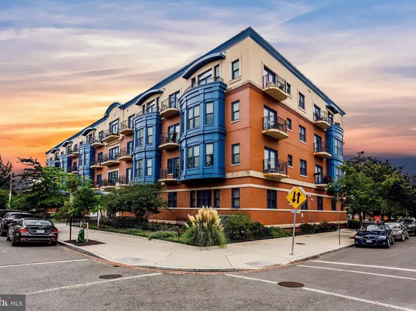 401 13th St NE APT 309, Washington, DC 20002