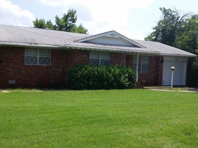 1020 E Aster Ave, Frederick, OK, 73542