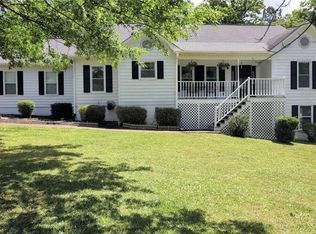 30 Esasky Ct, Carrollton, GA 30116