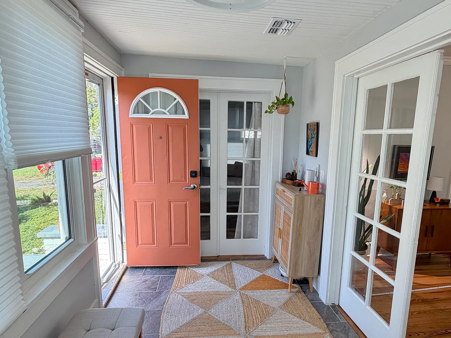 2 bed, 924 sqft, $2,200 — Photo 4