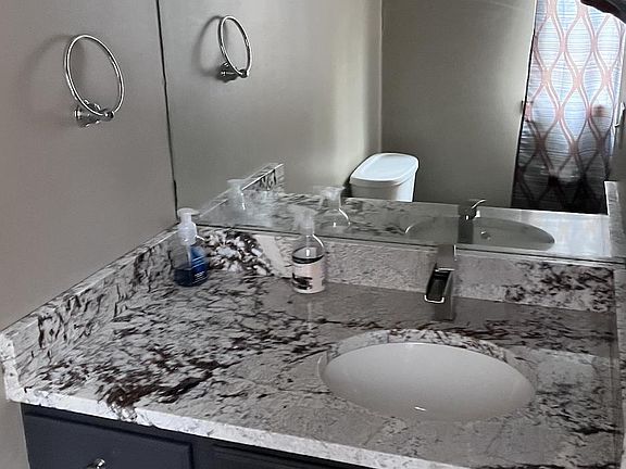 Upstairs Master Bath