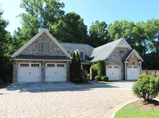 109 Stone Village Ct, Spartanburg, SC 29302