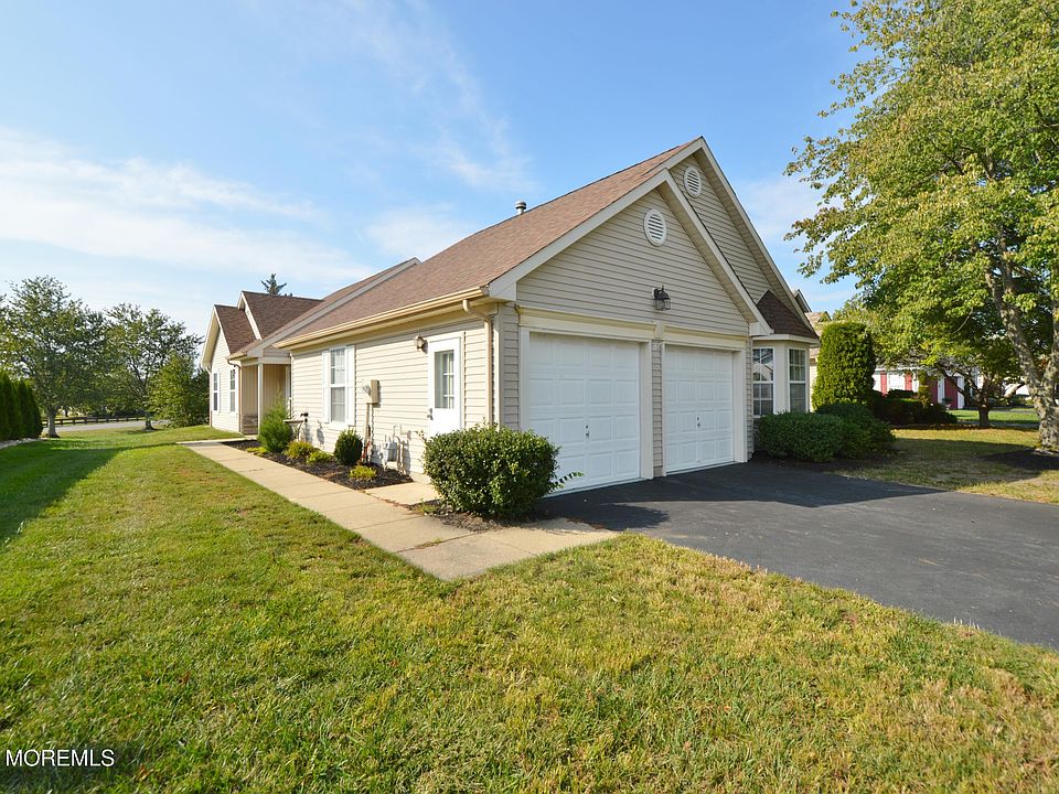 1st image of 2602 Meadow Lake Drive