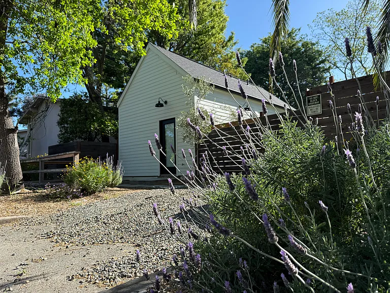 5505 Marconi Ave — Photo 3