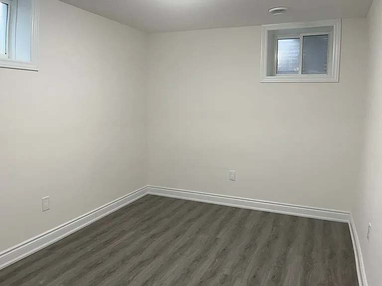 28 Barker Pkwy — Photo 10