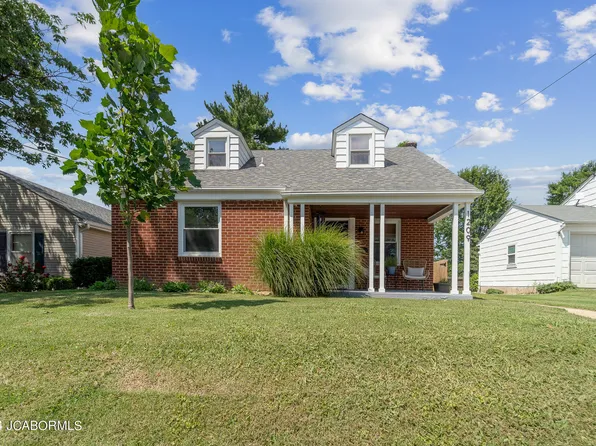 1209 W 7th St, Washington, MO 63090