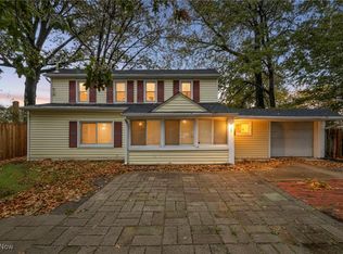 1552 E 254th St, Euclid, OH